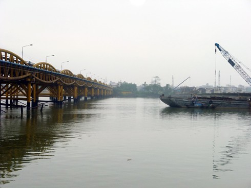 Đà Nẵng giữ lại cây cầu lịch sử trên sông Hàn