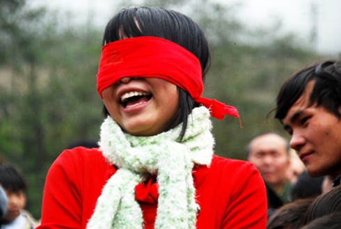 Tưng bừng hội xuống đồng Tả Van ( Lào Cai)