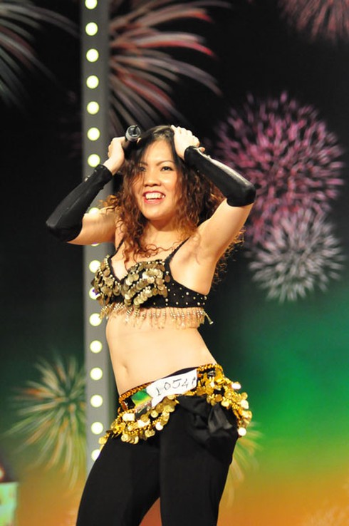 Belly dance khuấy động sân chơi Got Talent