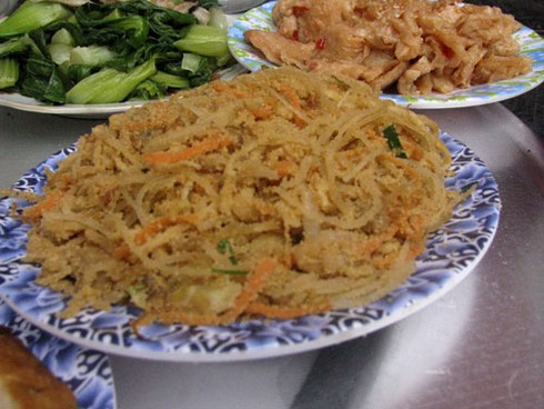 Nô nức lên chùa ăn chay dịp Rằm tháng Giêng