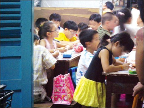 Dạy thêm tại nhà phải cam kết với UBND phường, xã