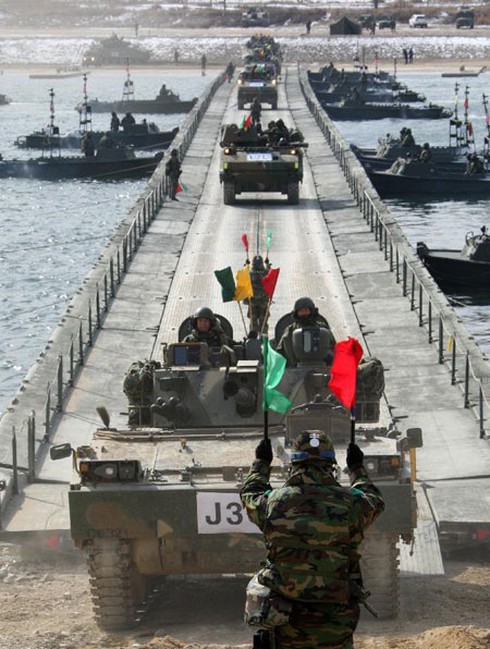 Chùm ảnh quân đội Hàn Quốc tập trận mùa đông thường niên