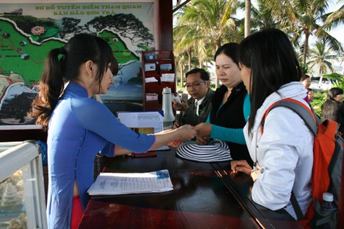 Du xuân trên đinh Sơn Trà