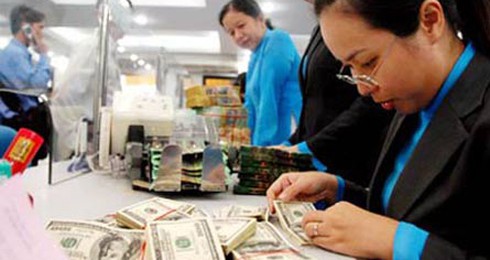 Khó như rút vàng gửi ở ngân hàng