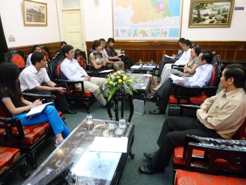 Lần đầu tiên thi dù bay quốc tế tại Việt Nam