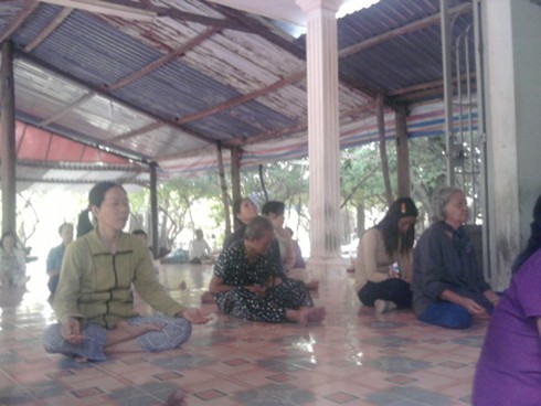 Nhiều người mất mạng tại `khu vườn kỳ lạ`