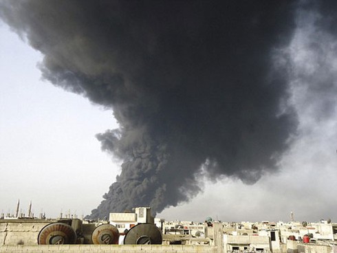 Quân đội Syria bom đường ống dẫn dầu ở thành phố Homs