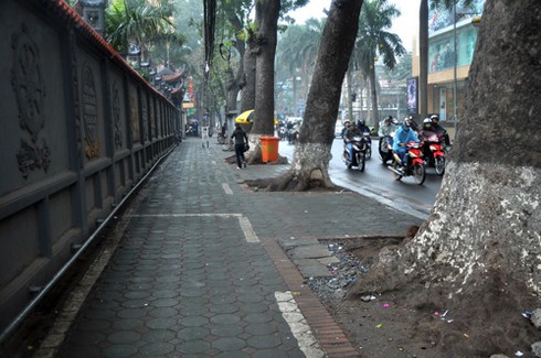 Sáng nay, Hà Nội ra quân dẹp vỉa hè, lòng đường