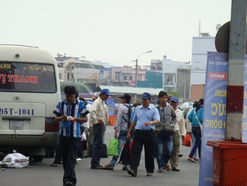 Môi giới tìm việc lừa đảo: Bẫy xe ôm (Kỳ 1)