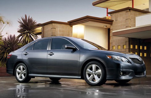 Toyota Việt Nam triệu hồi nhiều mẫu xe