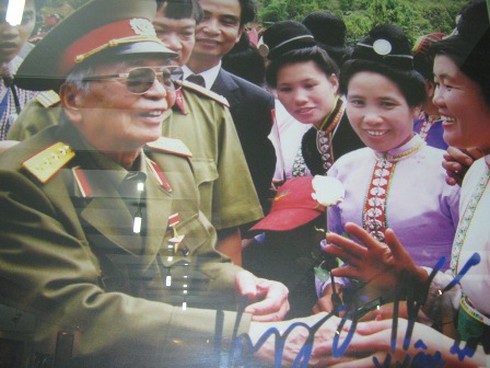 Con người và đất nước Việt Nam qua ống kính của Đoàn Hoài Trung