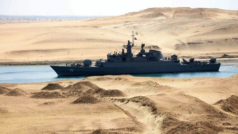 Tàu Iran rời cảng Syria về nước