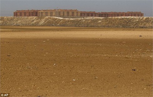 Vỡ bong bóng BĐS, xuất hiện các `thị trấn ma`