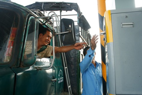 Nếu ùn tắc sẽ ngừng thu phí cao tốc Trung Lương