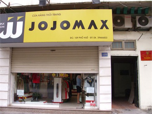 Hai thanh niên đánh cụ già: Ra tòa vẫn là đảng viên!