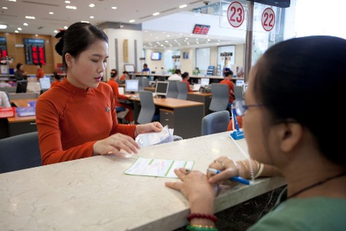 UBCK: Thận trọng định đoạt 10 triệu cổ phiếu quỹ Sacombank