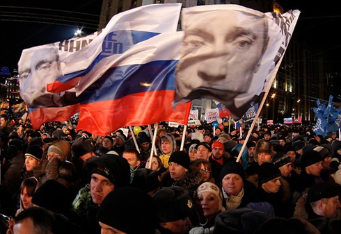 Hình ảnh nước Nga ăn mừng chiến thắng của Putin