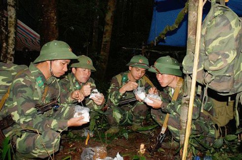 Học bảo vệ biên giới ở Trường Trung cấp Biên phòng 1