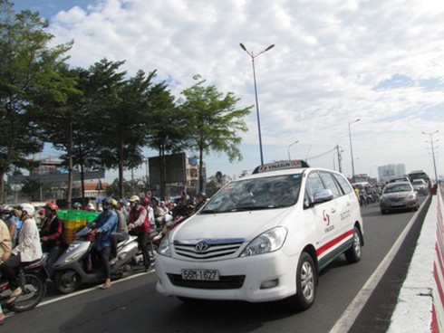 Taxi đồng loạt tăng cước từ ngày 12/3