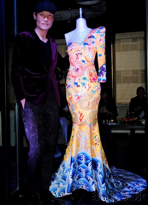 Váy long phượng của Phạm Băng Băng được đưa vào bảo tàng