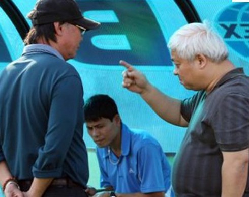 'Bầu' Kiên muốn Thanh Trung quỳ xuống và xin giải thoát?