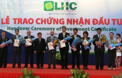 Khởi công xây dựng nhà máy đầu tiên tại KCN Long Hậu – Hòa Bình