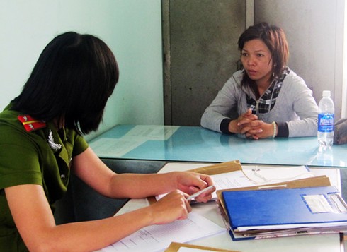 Đà Nẵng: Bắt gọn hai vợ chồng cạy cốp xe trộm 100 triệu đồng