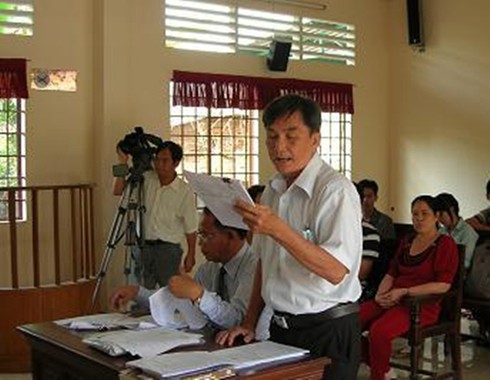 Nữ “đại gia” Diệu Hiền nợ hơn 1.500 tỉ đồng