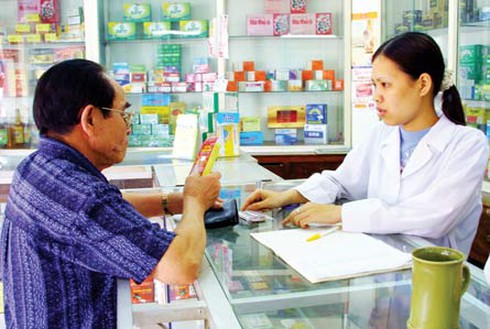 Quyền phân phối thuốc của DN có vốn ngoại đang được cân nhắc