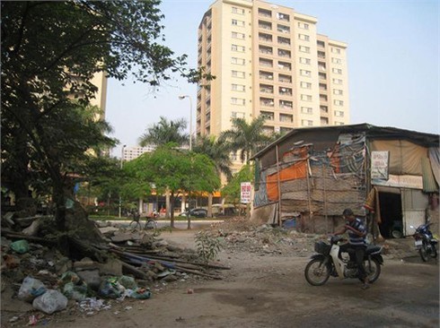 Vụ án “vu khống” Bí thư Từ Liêm: Hoãn để triệu tập nhân chứng