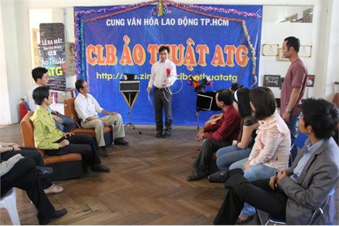 Ảo thuật, sân chơi mới cho những bạn trẻ thích “biến hóa”