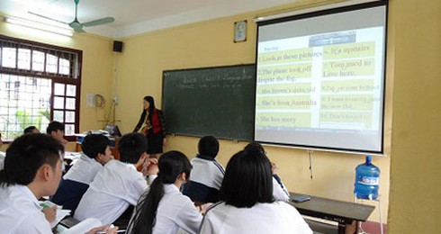 Thi tốt nghiệp năm 2012: Chạy đua với 2 môn Sử, Địa