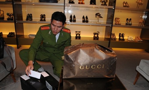 Phạt 75 triệu đồng vì thanh toán ngoại tệ trái phép