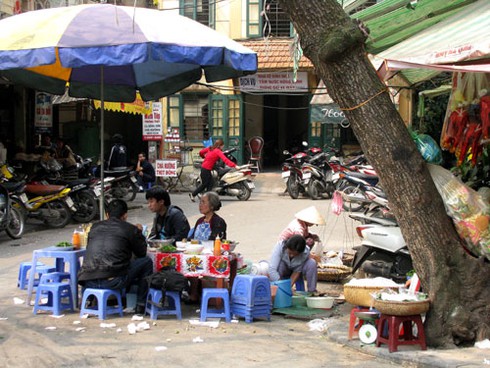 Những quán ăn nguy hiểm ở Thủ đô