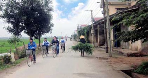 Bộ trưởng Thăng biết ai sẽ bán xe máy vì không chịu nổi phí 40.000 đồng/tháng?