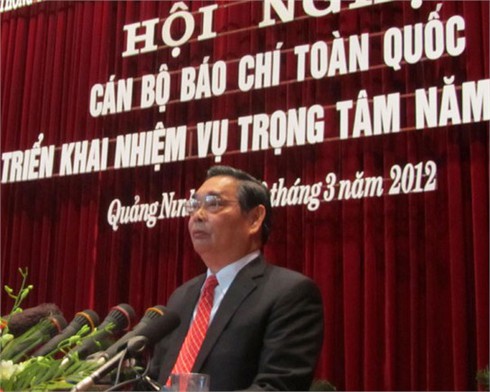 Chấn chỉnh việc đưa thông tin phản cảm trên báo chí