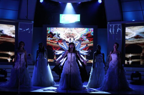 Đức Tuấn liều lĩnh làm 'Bóng ma trong nhà hát'