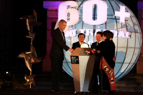 Giờ Trái đất 2012: Nhiều cam kết tiết kiệm năng lượng