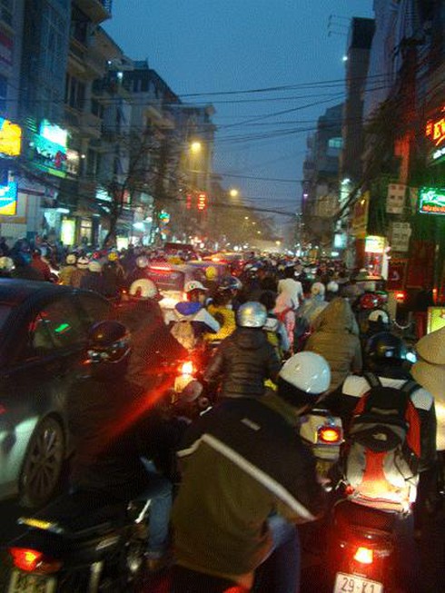 Bộ trưởng Thăng: “Người có ô tô sẽ ủng hộ thu phí”