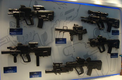 Điểm mặt súng bộ binh siêu hiện đại mới của Israel 2012