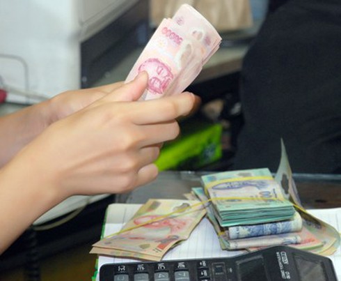 Tín dụng tăng trưởng âm có đáng lo?