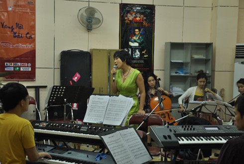 Mỹ Linh 'chịu chơi' dùng âm thanh 'khủng' cho liveshow