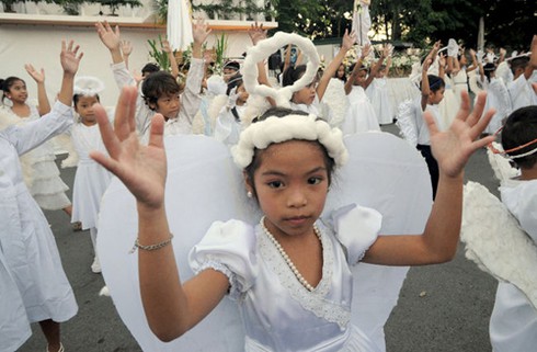 Ngắm thế giới đón lễ Phục sinh