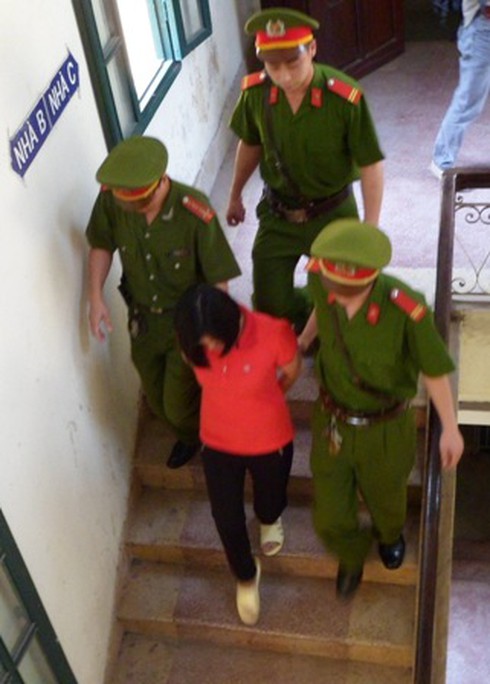 Gia đình trẻ sơ sinh bị bắt cóc: Hài lòng với phiên tòa xử Nguyễn Thị Lệ