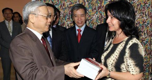 Tổng Bí thư Nguyễn Phú Trọng thăm, nói chuyện với trường Đảng Cuba