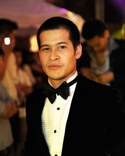 Quang Dũng nhường 'ghế nóng' cho Việt Tú