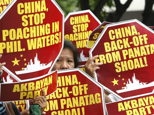 Philippines và Trung Quốc lại `khẩu chiến` về tranh chấp trên biển Đông