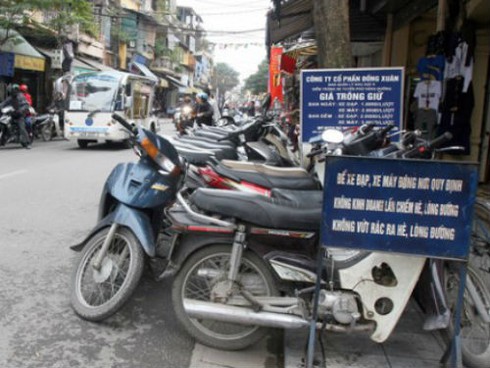 Đình chỉ ngay các điểm kinh doanh biến tướng chiếm bãi giữ xe