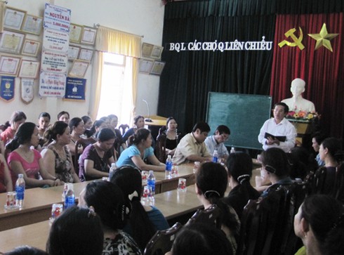 Nghe tin đồn, gần 200 tiểu thương bãi thị