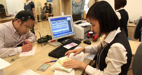 Phó chủ tịch LienVietPostBank: `Cọc sẽ đi tìm trâu`